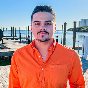 Meet your Posher, Brandon